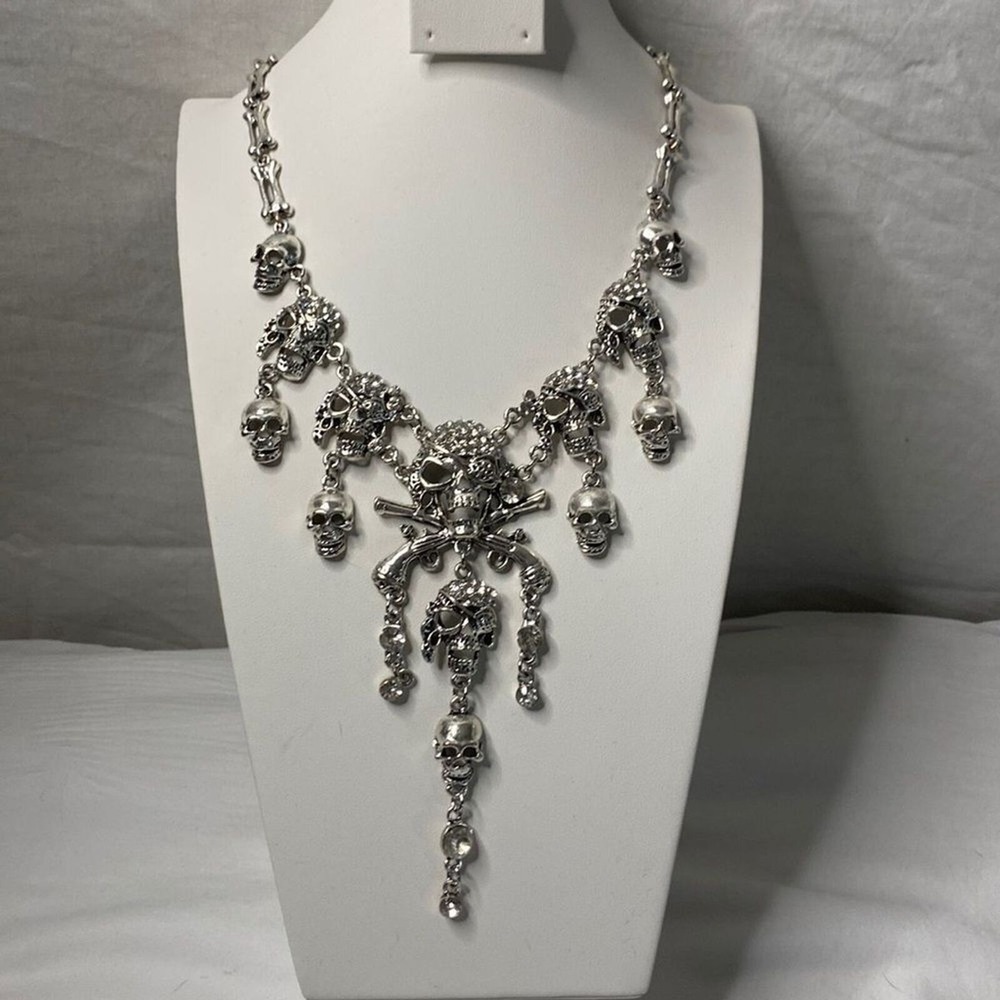Skull & Bones Pirate Necklace Silvertone Womens Goth Rhinestone Skeleton New